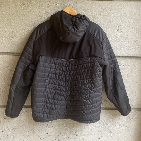 New Balance Puffer Jacket - Picture 6 of 11